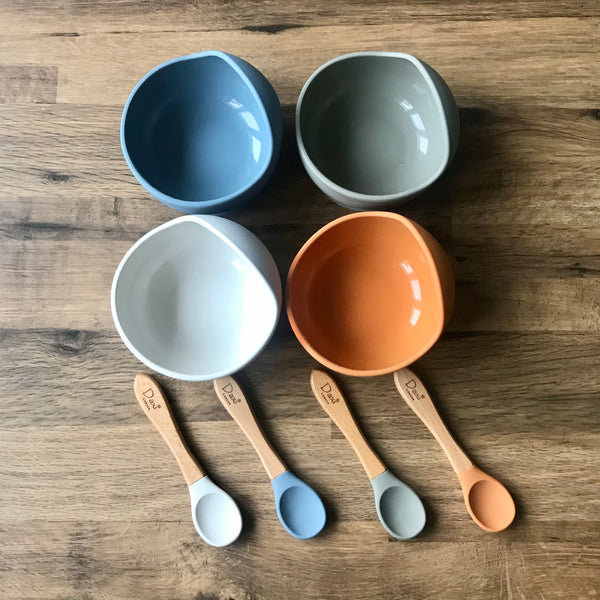 Silicone suction  baby bowl with spoon