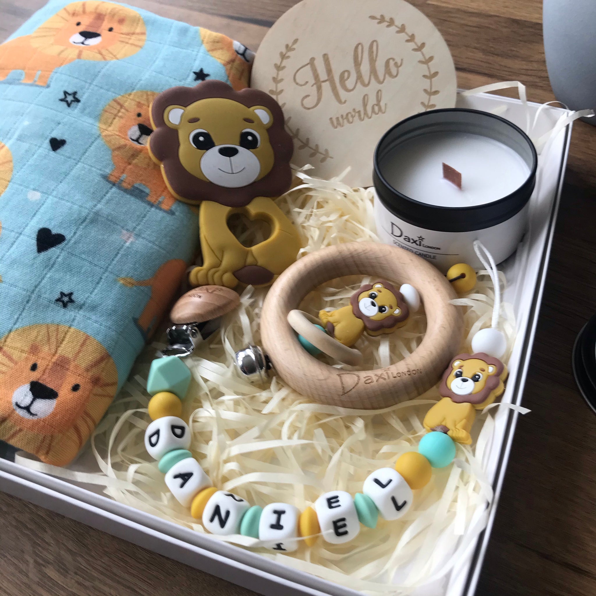 Danny the Lion 2 Premium Gift set
